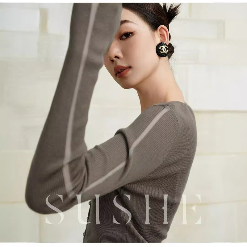 Craze MIU Style Elegant Lightweight High Elastic Slim Fit New Wool Blended Knitted Cardigan Women's Autumn