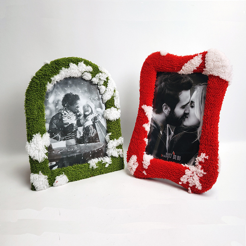 New Christmas Plush Cloth Photo Frame European and American Cross-Border Amazon Best-Selling Holiday Photo Frame Table New Christmas Plush Cloth Photo Frame European and American Cross-Border Amazon Best-Selling Holiday Photo Frame Table