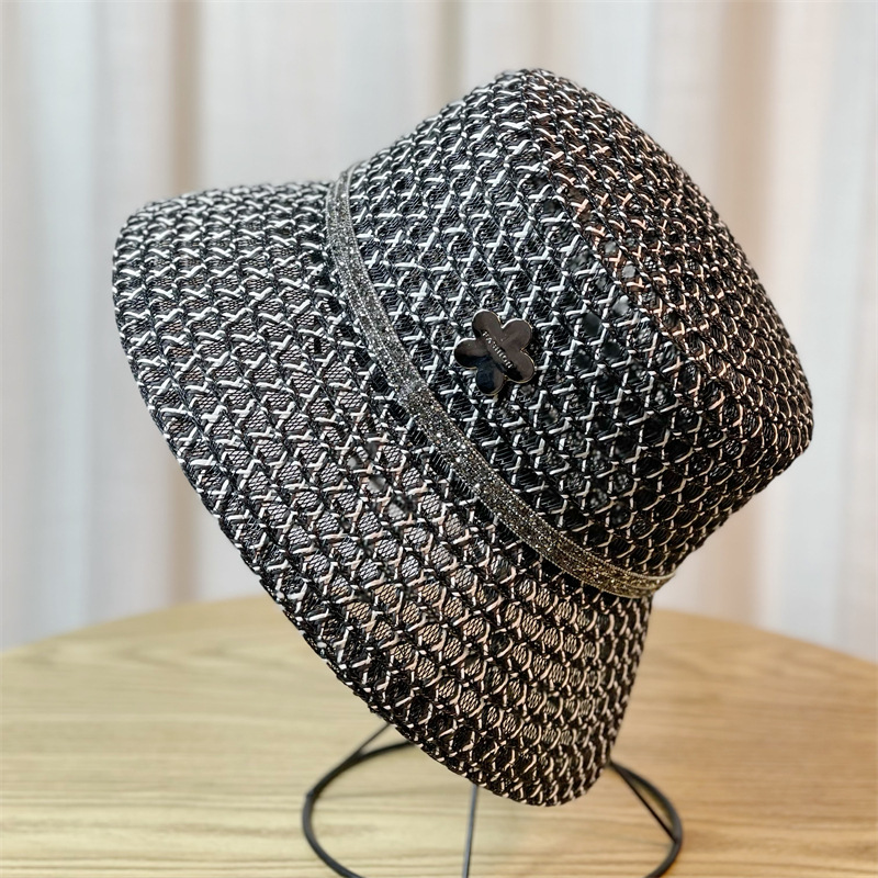 Neuer Wasser-Diamant-Buchstabe-Wassereimer-Fischerhut Strohhut Frühlings- und Sommerausflüge für Kinder Sonnenschirm Japanisches Netz Rot Schwarz Topfhut Flut_voghion.com