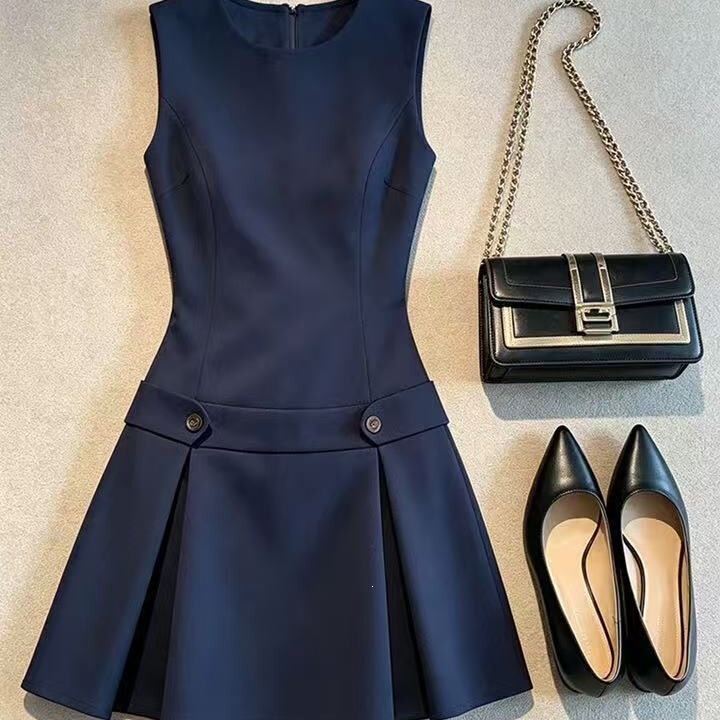 French-style navy blue sleeveless dress for slightly plump women, 2026 summer new model, elegant A-line short dress for back to school French-style navy blue sleeveless dress for slightly plump women, 2026 summer new model, elegant A-line short dress for back to school