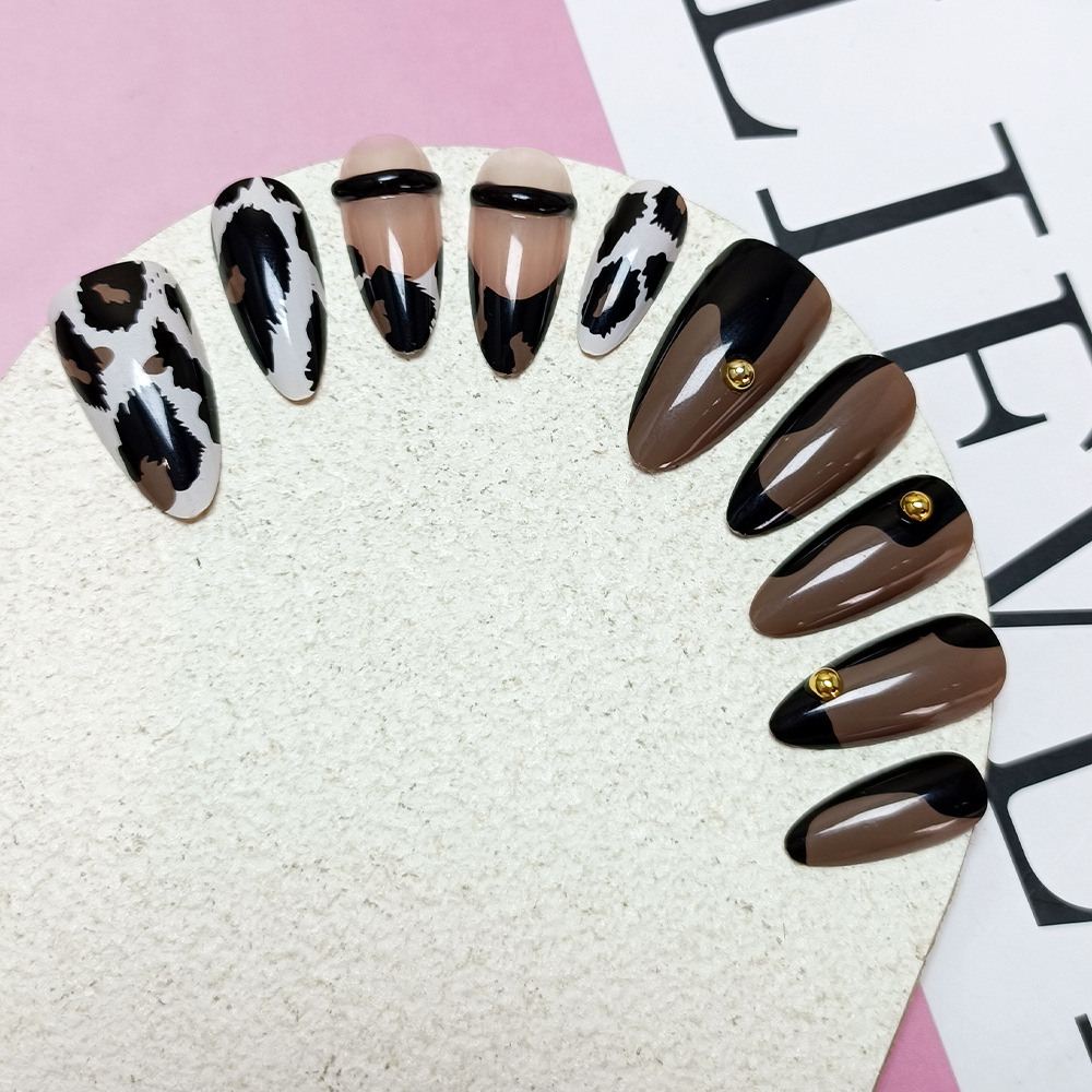 10 piezas de puntas de uñas con estampado de leopardo para aplicación manual, pegatinas de uñas bonitas y de alta gama, puntas de uñas populares para decoración de uñas.