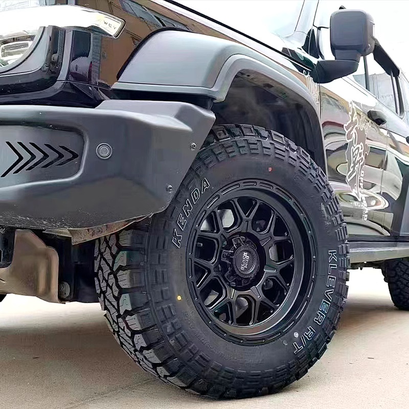 Off-Road Tires 215/235/245/265/65/70/75R15R16R17 Pickup Truck Tires At/Mt Tires
