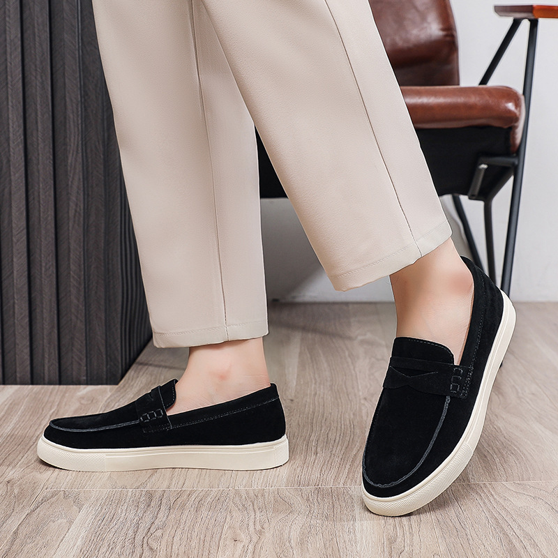 Cross-Border Men's Suede Sneakers, Comfortable and Breathable Slip-On Loafers, Hand-Stitched Thick-Soled Versatile Casual Shoes