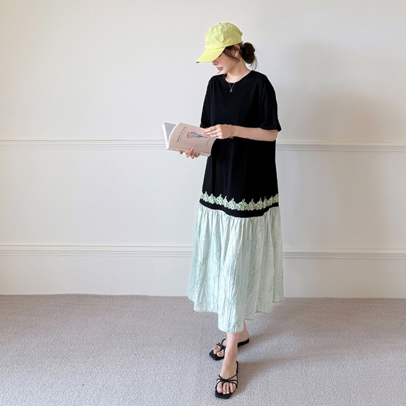 2026 Summer Maternity Plus Size Long Country Style Heavy Lace Patchwork Jacquard Skirt Short Sleeve Maternity Dress 2026 Summer Maternity Plus Size Long Country Style Heavy Lace Patchwork Jacquard Skirt Short Sleeve Maternity Dress