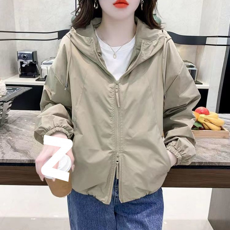 帽子の短い純色の小さい背の突撃服のコートの女性の春秋のゆったりしているカジュアルなジャケットの双ファスナーのファッション的な上着|undefined
