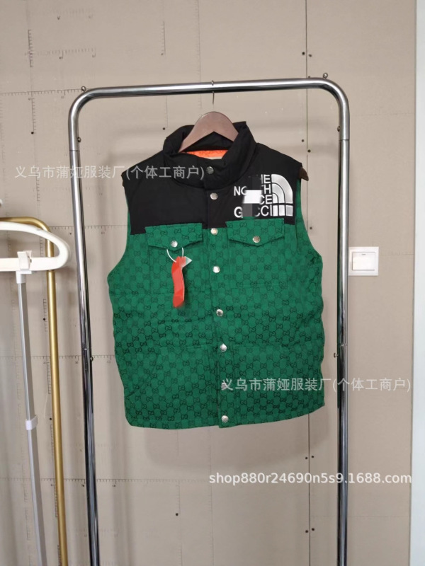P潮牌2025冬季刺绣徽章羽绒服马甲男士撞色提花拼接立领马夹外套|undefined