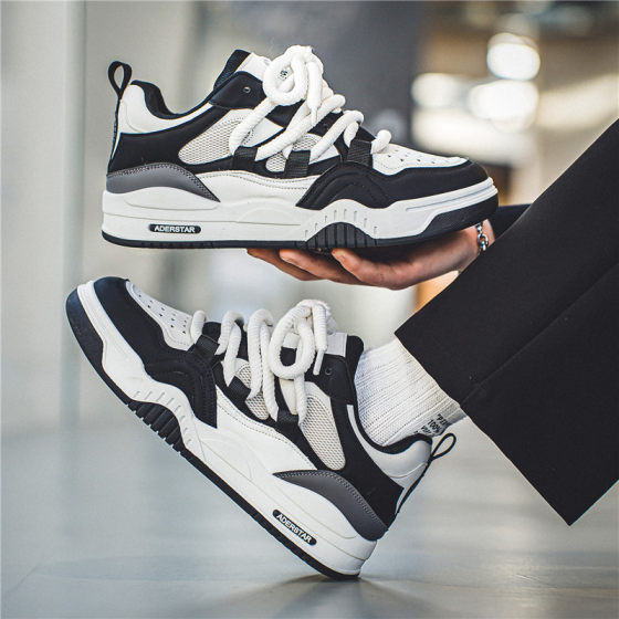 Men's shoes niche original skateboard fashion shoes new student casual sports platform bread shoes youth black and white fashion shoes