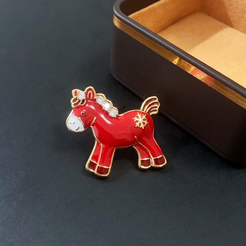 Zodiac Year Red Little Pony Brooch High-End Feminine Fashion Pin Creative Corsage Clothes Decoration