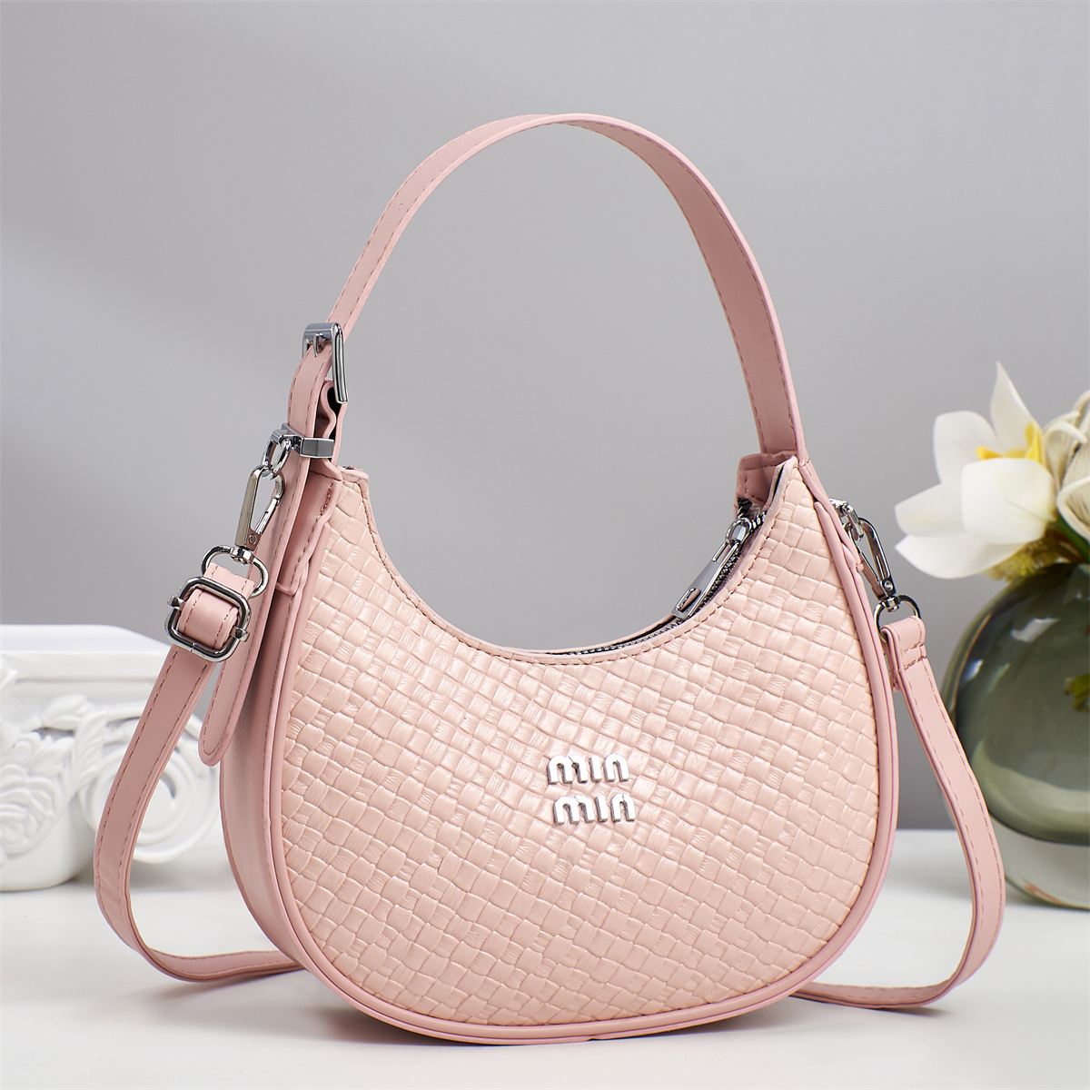 Nuevo bolso de viaje de trabajo 2025, bolso de mensajero de un solo hombro de lujo ligero