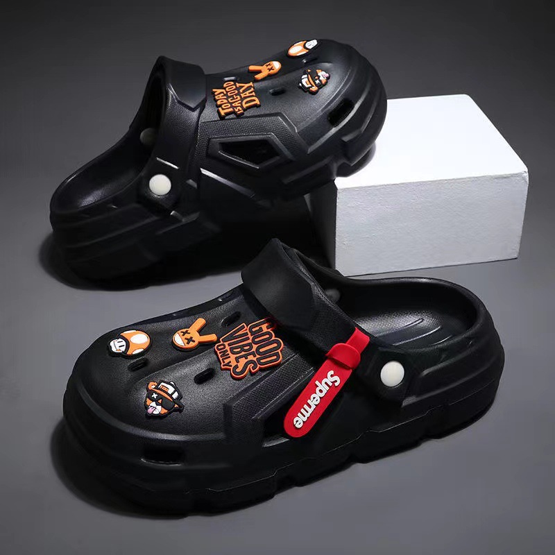 Men's Thick Sole Hole Shoes 2024 New Anti-slip Thick Sole Fashionable Lightweight Breathable Beach Head Cold Slippers