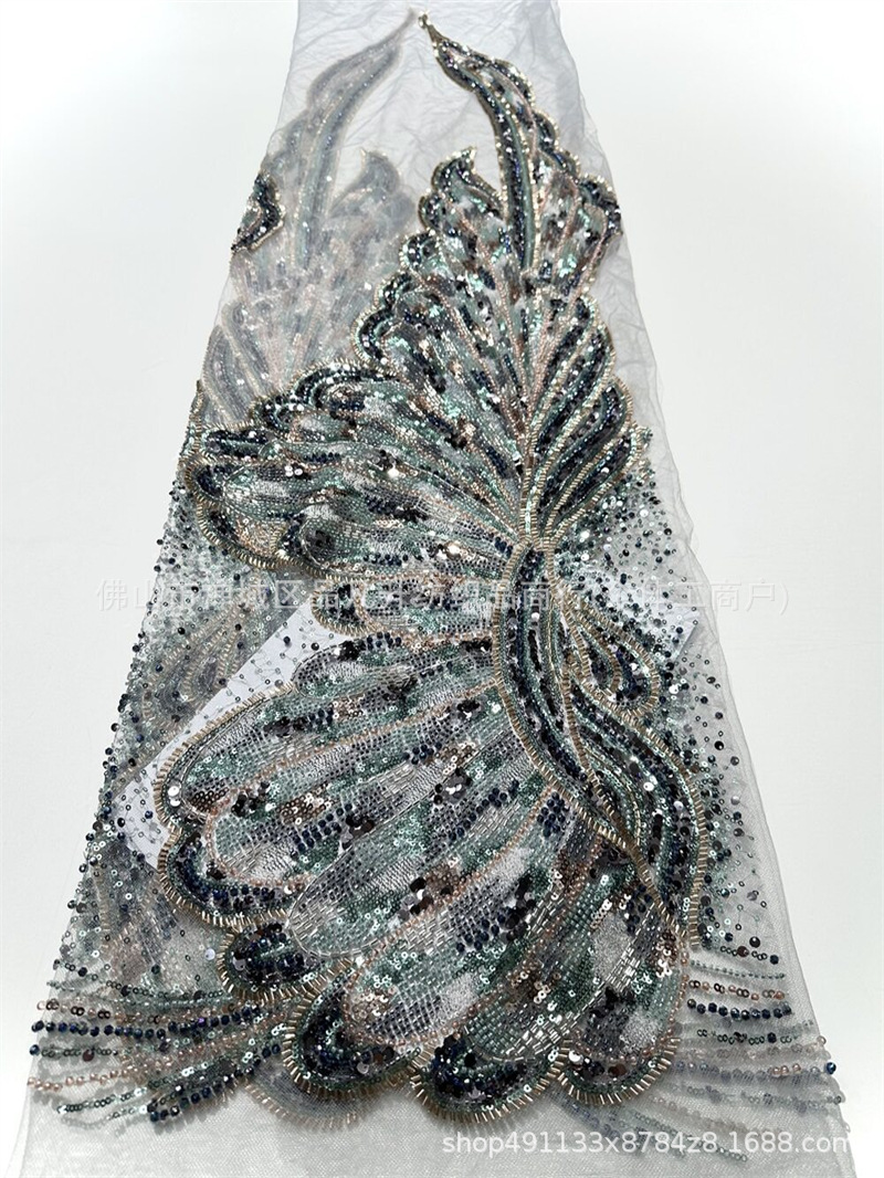 Plumas de anchoque unilaterales de malla de cuentas de clavos industriales pesadas bordadas a mano sequinilla tela de vestido de cola de pescado para la cena