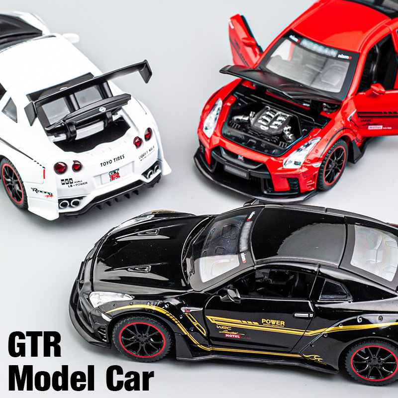 GTR sports car racing alloy car model 1:32 children Boy metal toy car ornaments simulation car model