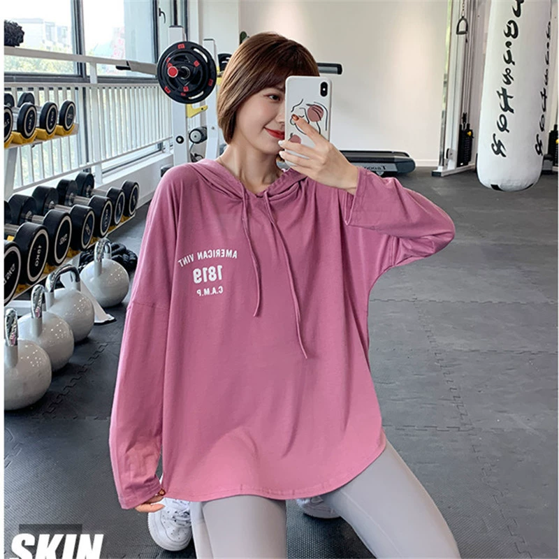 Одежда для фитнеса, спортивный топ с капюшоном, Женская свободная быстросохнущая блузка для бега, куртка больших размеров для полных девочек, одежда для йоги с длинными рукавами