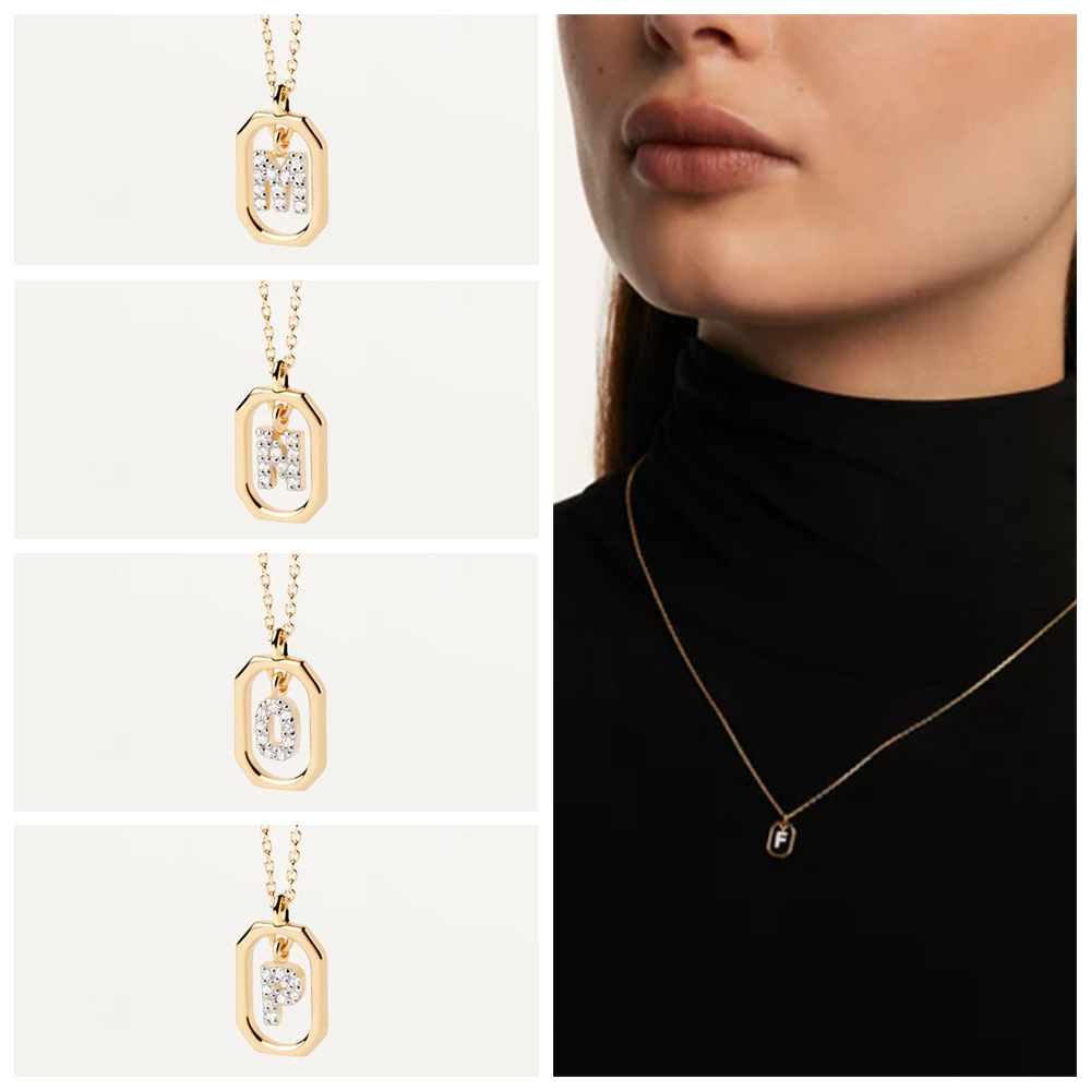 Pendentif en zircon micro incrusté d'or de 26 lettres anglaises de vente à chaud de PD espagnol avec autocollant de code-barres_voghion.com