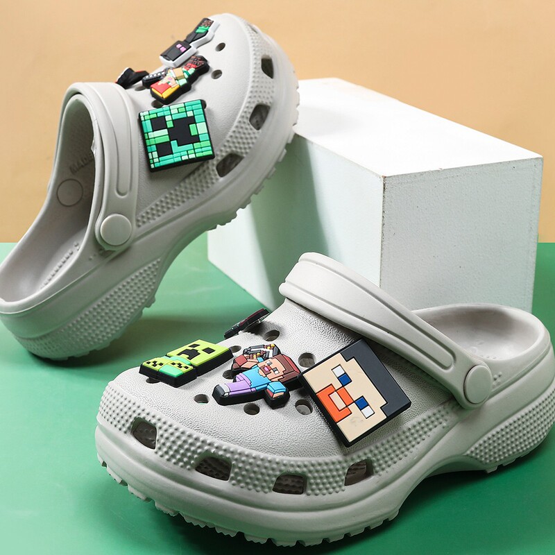 My children's clogs, boys' slippers, new summer models, girls' sandals, boys' beach shoes My children's clogs, boys' slippers, new summer models, girls' sandals, boys' beach shoes
