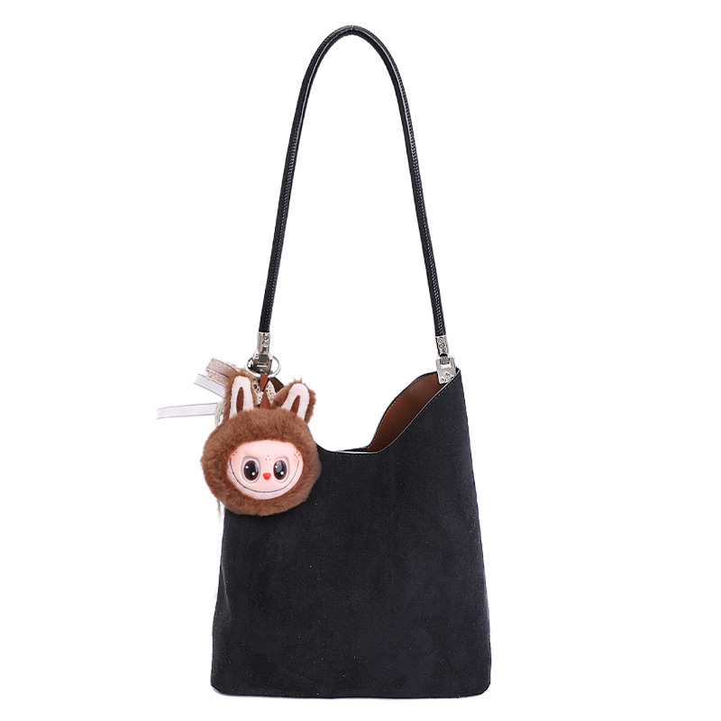 Bolsa de mano simple, bolso de hombro de mano, bolso de invierno de mujeres 2025, nuevo estilo universal de alta calidad, bolso de cubo de lujo ligero