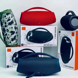 Cross -border hot -selling Boomsbox3 God of War 3rd generation Bluetooth audio card hand -lifting bald outdoor out outdoor speaker Box3