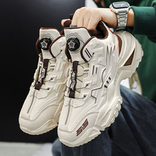 һ�����l��Ь�＾͸�����D�~���������ܲ������\��Ь���e�ϵ���Ь