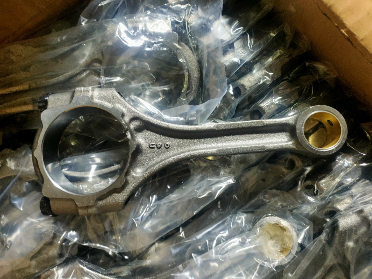 Toyota 1TR2TR13201-093011320109671 Car Engine Connecting Rod Assembly Metal Forged