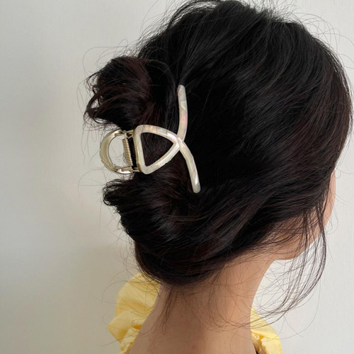 Acid Shark Hair Clip from Han Number, with multiple clips, stylish hair clip for the back of the head, high-end temperament alloy hair clip