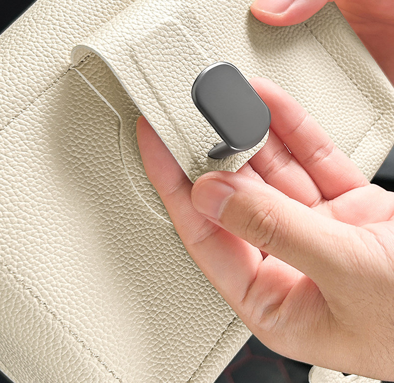 Car Rear Seat Hook Tissue Box Multifunctional In-Car Storage Car Seat Back Hook Hanging Fixed Hanging Bag