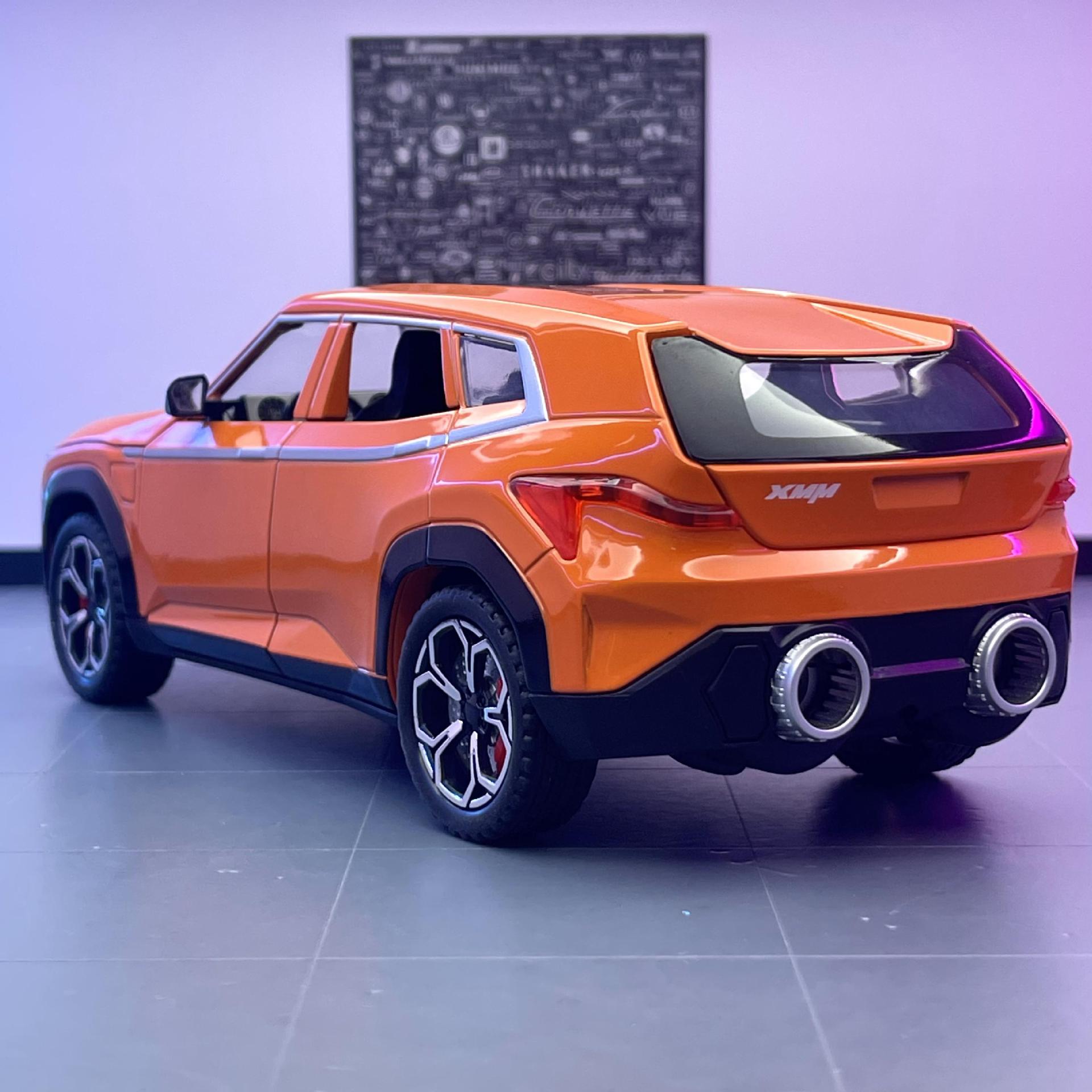Lijiaxin aleación modelo de coche 1:24 BMW XM Tire hacia atrás con el sonido del aerosol y la luz juguete off-road vehículo modelo decoración colección