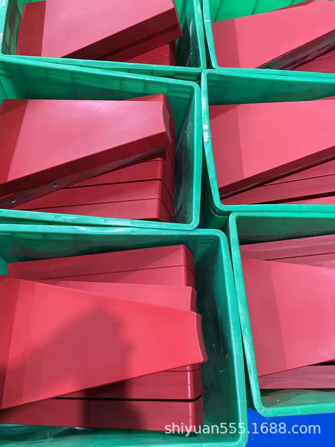 批发PU聚氨酯海绵模塑成型 PU自结皮地铁门发泡产品一次成型工艺