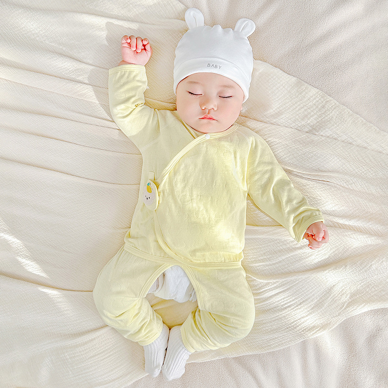 Ropa de bebés recién nacidos primavera y otoño 0 algodón puro marzo delgado fondo primer año conjunto de separación de bebés abrigo de otoño pantalones de otoño