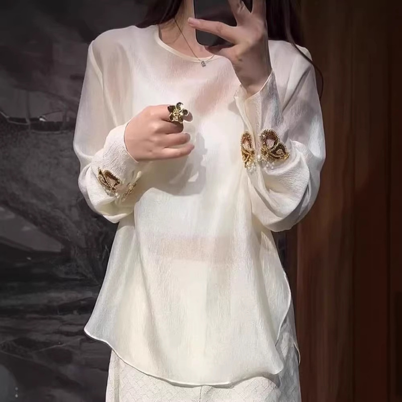 Light Luxury Matte Heavy-Duty Beaded Sequin Embroidery Chinese Style Blouse for Women with Butterfly Cuffs and Round Neck Base Shirt Top