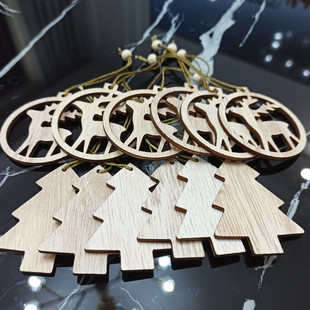 Hot selling wooden Christmas hollow Christmas tree snowflake pendant Christmas tree decoration accessories ornaments