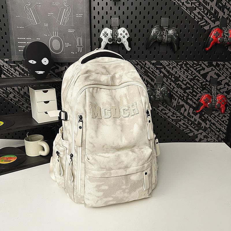 White [no pendant]