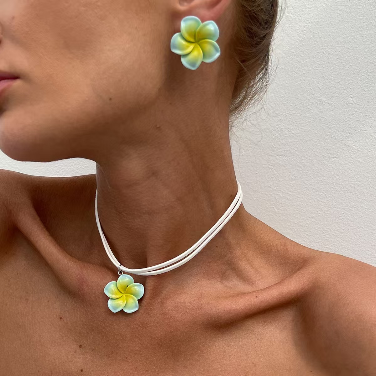 Sweet Acrylic New Velvet Flower Women's Jewelry Set display picture 3