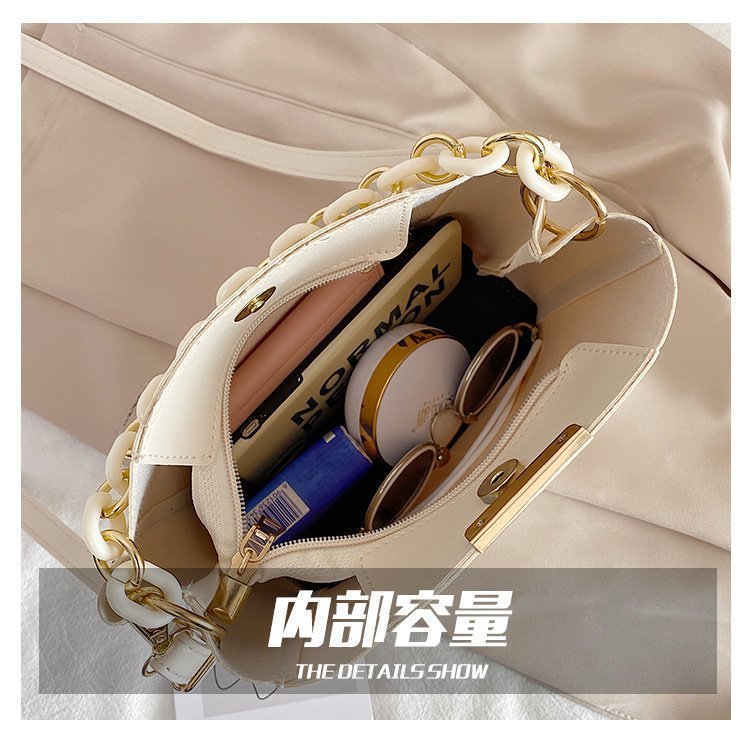 The 2022 new Korean-style women's bucket bag is a trendy spring and summer single-shoulder crossbody bag for young women. It's a cute and simple commuting bag for women undefined