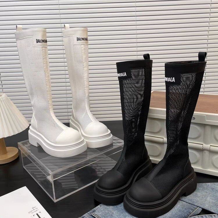 Thin high boots