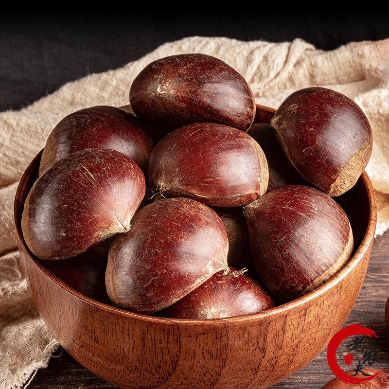 Chestnuts Dandong Raw chestnut fresh Source Dandong Chinese chestnut Vegetables One piece On behalf of wholesale