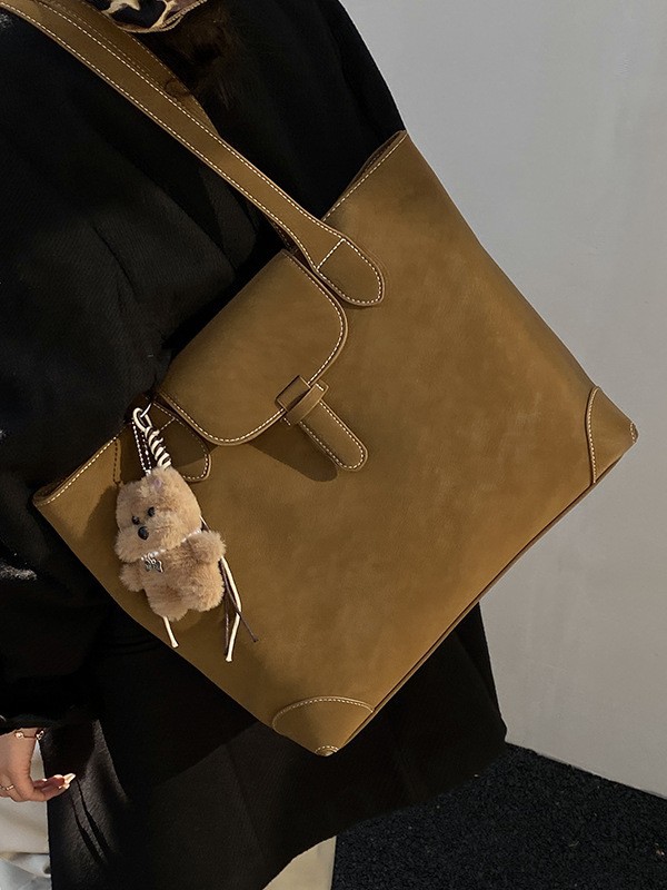 Bolsa de gran capacidad de invierno de mujer nueva moda de moda de alta calidad de lujo ligero viaje ocio mochila