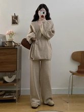 轻奢御姐毛衣套装女春夏新款宽松慵懒风显瘦收腰休闲阔腿裤两件套