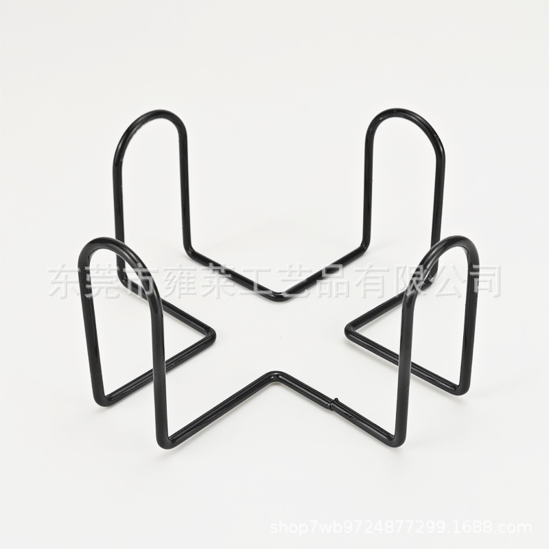 철제 프레임 8개