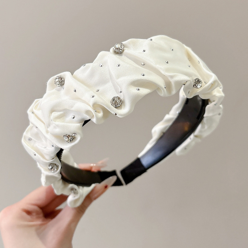 Celestial perforación de clavos de estrellas plegados para mujeres primavera y verano nuevo estilo retrógrado francés temperamento rojo clip de cabello explosión