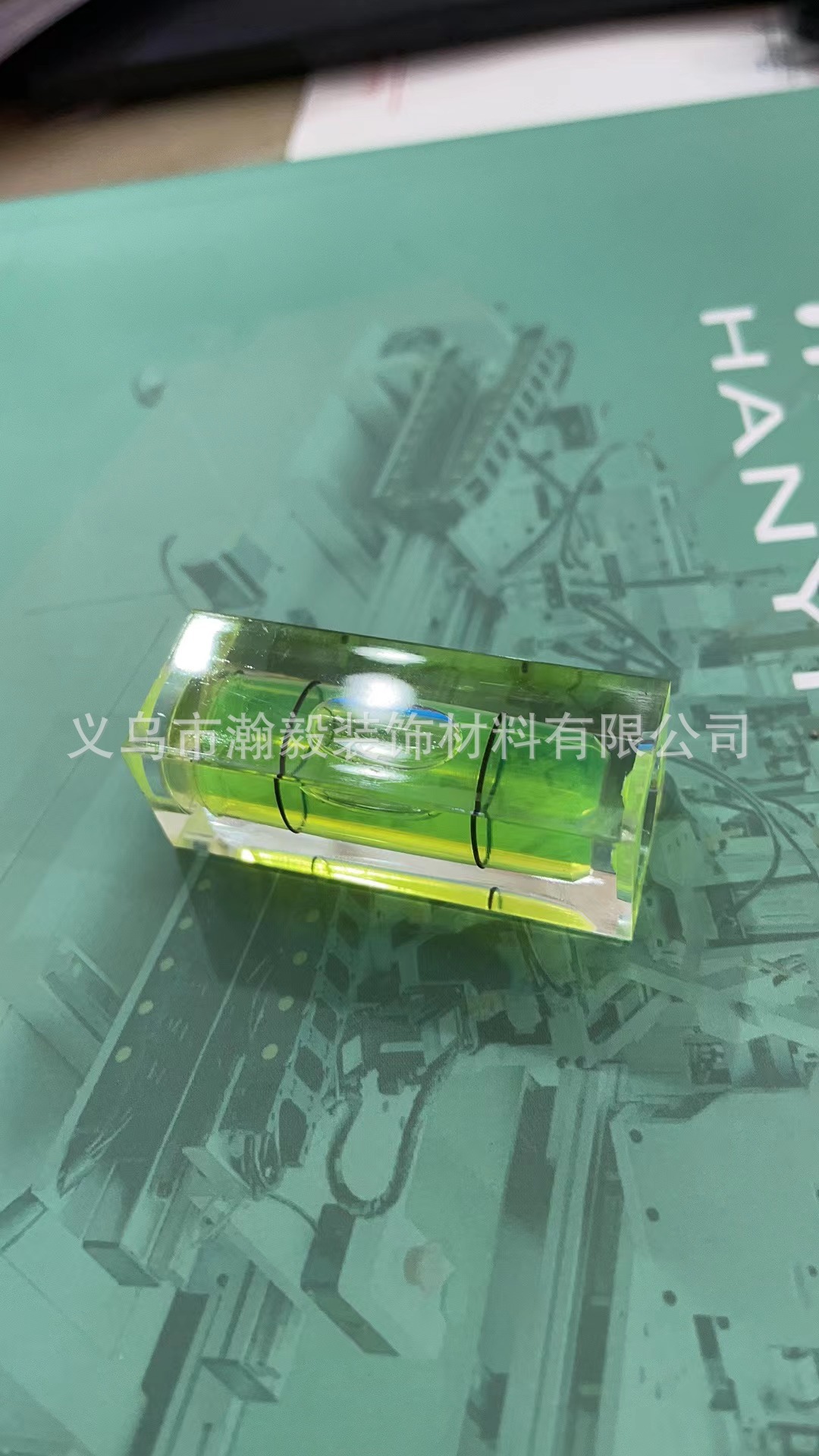 74b52cbd68f9e61bb613aa14d054e9