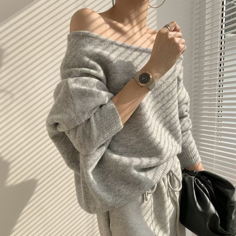 plus size in stock Autumn and Winter Sweater Women's Shoulder Collar Irregular Top Christmas Red Loose Lazy Style plus size in stock Autumn and Winter Sweater Women's Shoulder Collar Irregular Top Christmas Red Loose Lazy Style