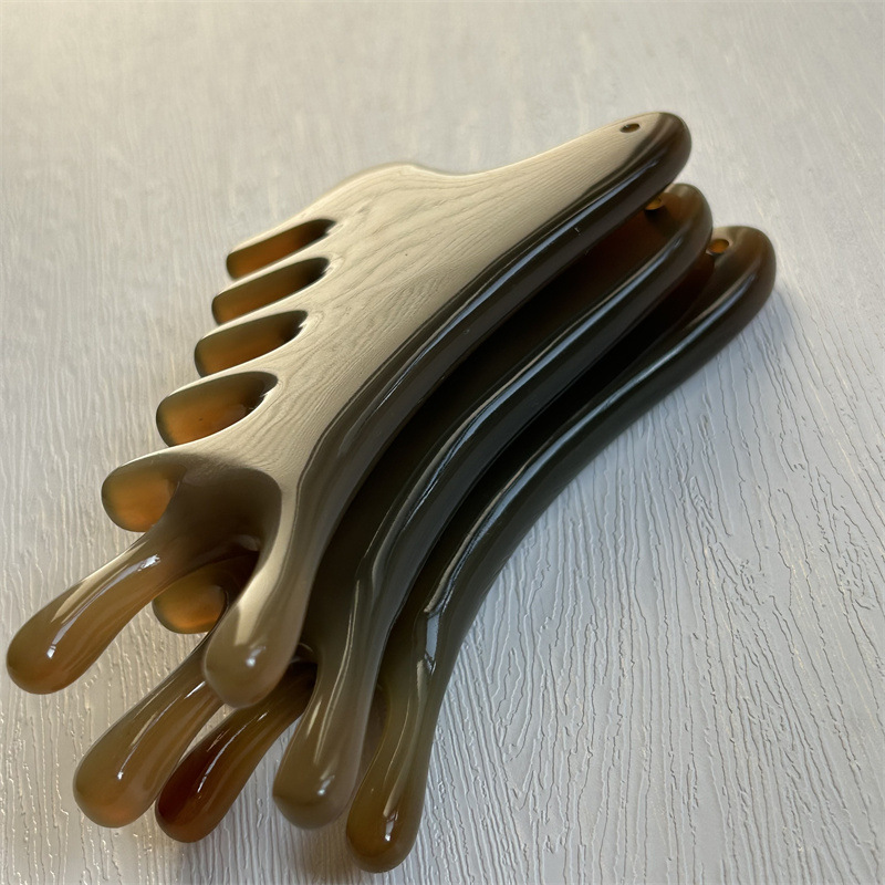 Yak Horn Massage Comb Four in One Head Scalp Meridian Comb for Wellness Massage 7x11 cm preparation