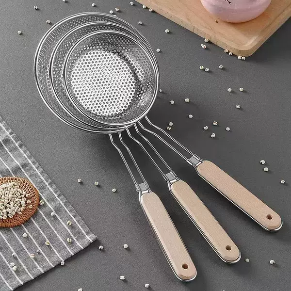 Thickened Stainless Steel Skimmer for Home Use, Suitable for Noodles, Dumplings, Hot Pot, Large Kitchen Frying Strainer