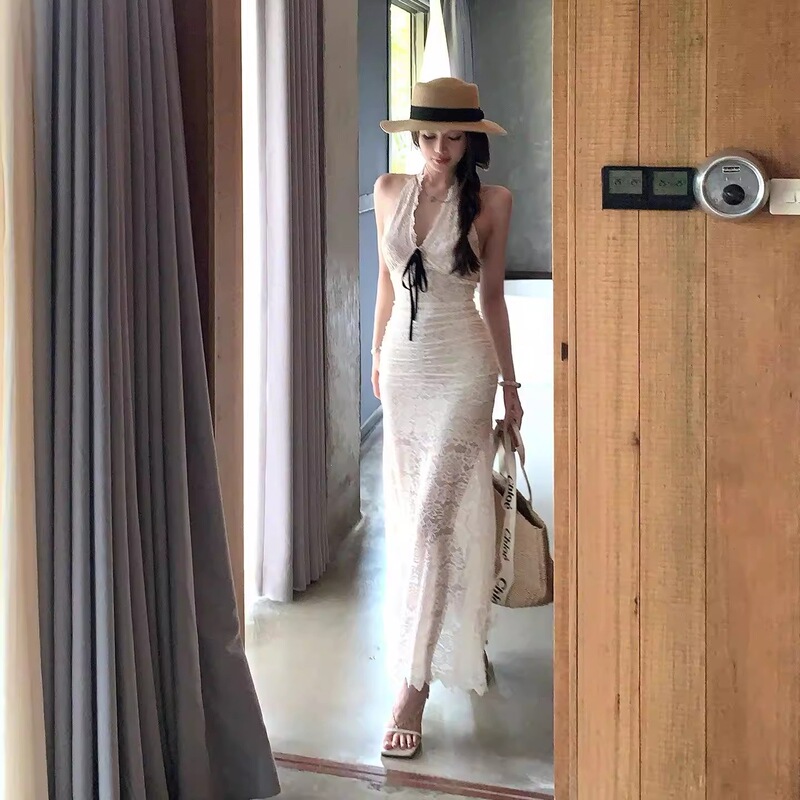 [Original Version] [Lost in Bali] Women's Spring/Summer Sexy Backless Lace Vacation Halter Neck Long Dress