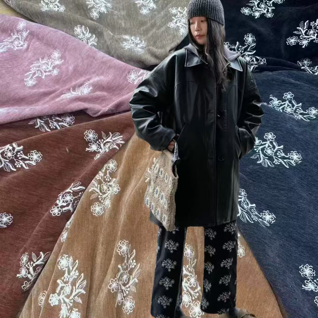 复古刺绣灯芯绒雪尼尔面料 裤料阔腿裤外套布料 箱包鞋材厂家批发