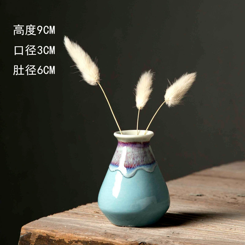 Creative small ceramic photography props flower-shaped, small vase