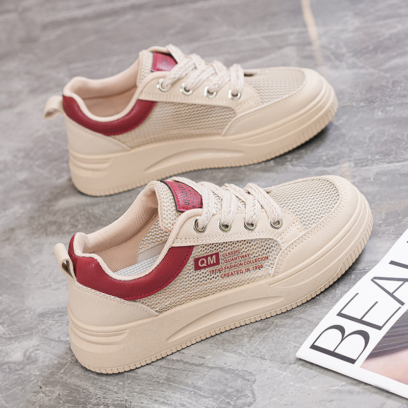 Zapatos para mujeres 2024 nuevos zapatos blancos de verano de una sola red transpirables delgados con suela plana versátil zapatos de skate de malla casuales