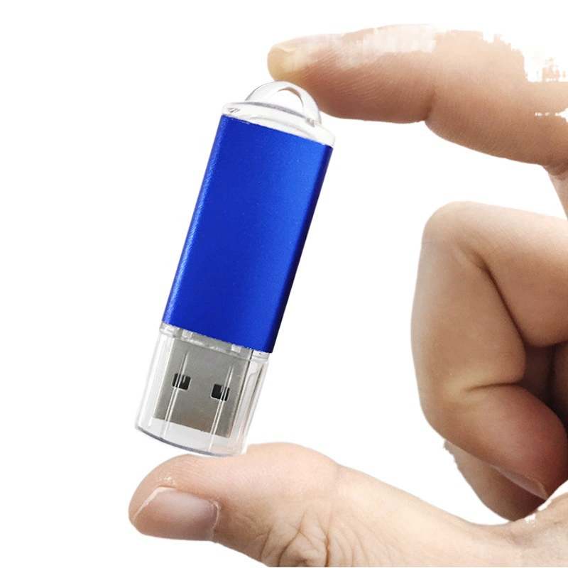 Оптовая продажа USB-флешек большой емкости: металлические USB-флешки 128 ГБ, USB-флешки с гравировкой 32 ГБ для выставок и подарков, автомобильные USB-флешки 8 ГБ, USB-флешки 16 ГБ.