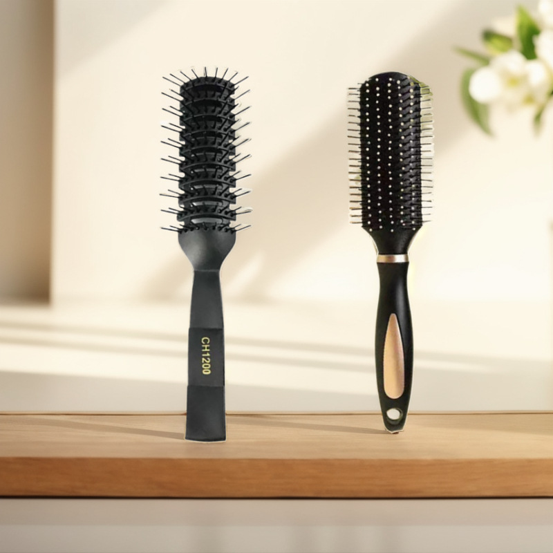 Schwarzer, flacher Stylingkamm für Herren, der Volumen am Haaransatz, Pompadour-Frisuren und lockiges Haar aufbaut (für den Heimgebrauch)_voghion.com