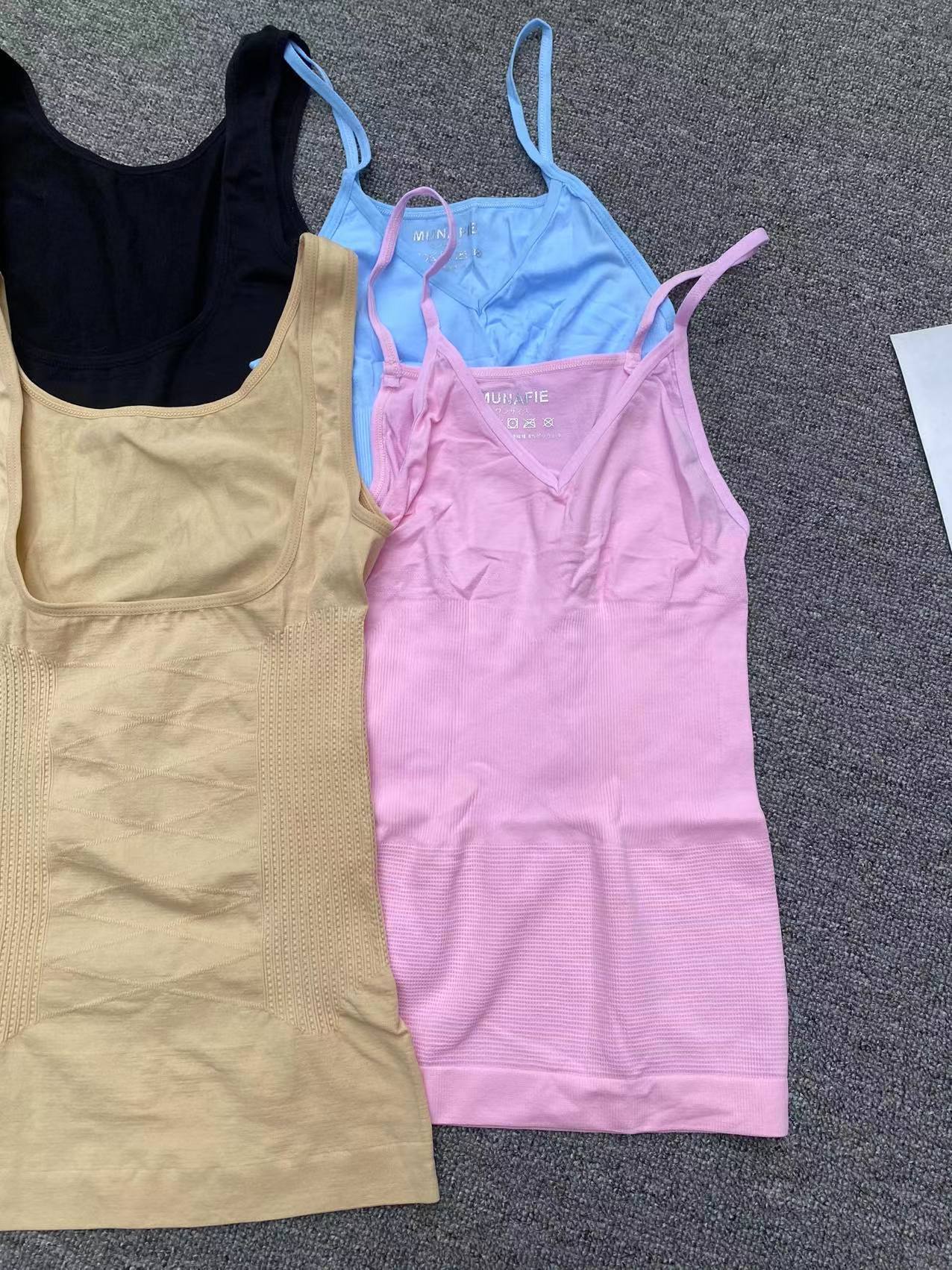 Exportación nuevo chaleco sin costuras de gran tamaño elástico cómodo ropa exterior superior al por mayor